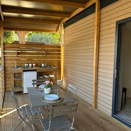 Il Pampaleone Glamping And